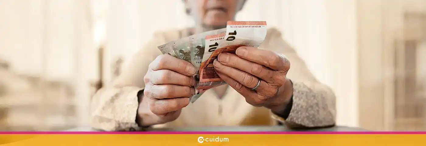 ayudas para mayores de 65 años